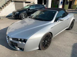 Alfa Romeo Spider 2.2 JTS