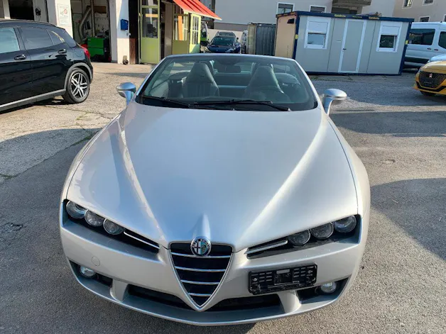 Alfa Romeo Spider 2.2 JTS
