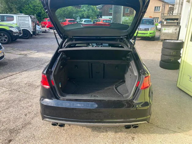 Audi S3 Sportback 2.0 T FSI quattro S-Tronic