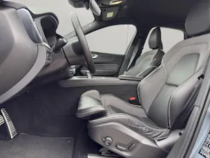 Volvo XC60 2.0 B5 MH R-Design AWD