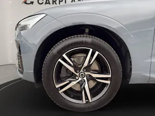 Volvo XC60 2.0 B5 MH R-Design AWD