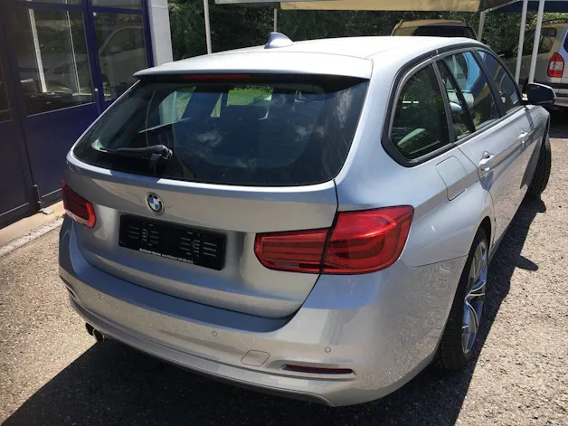 BMW 320d xDrive Touring