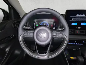 Toyota Yaris 1.5 VVT-i HSD Trend