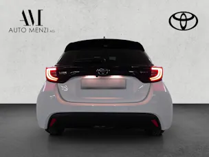 Toyota Yaris 1.5 VVT-i HSD Trend