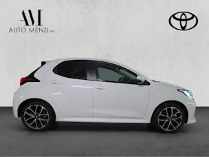 Toyota Yaris 1.5 VVT-i HSD Trend