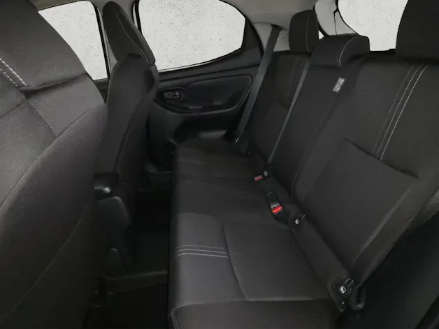 Toyota Yaris 1.5 VVT-i HSD Trend
