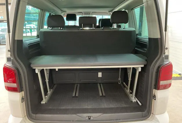 VW T5 California 3000 2.0 TDI 180 BE Edition DSG 4m
