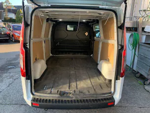 Ford Transit C Van 300 L2 2.0 TDCi 105 Trend