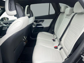 Fahrzeugbild MERCEDES-BENZ GLC 300 e 4MATIC AMG Line