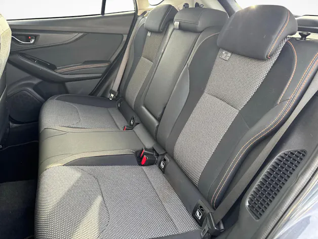 Subaru XV 2.0i e-Boxer Swiss Plus inkl. Anhängerkupplung abnehmbar und Winterräder