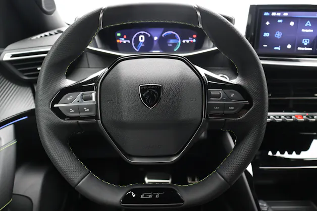 Peugeot 2008 1.2 Hybrid 145 GT Exclusive
