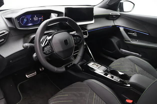 Peugeot 2008 1.2 Hybrid 145 GT Exclusive