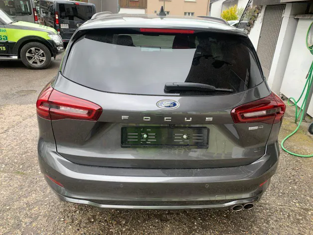 Ford Focus Station Wagon 1.0i EcoB Hybrid 155 ST-Line X