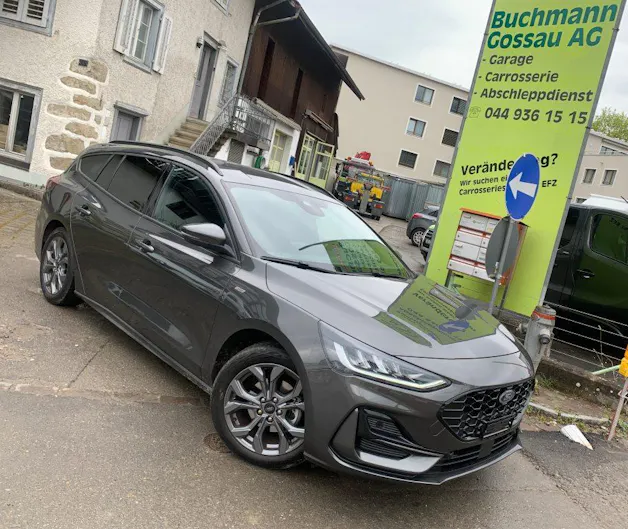 Ford Focus Station Wagon 1.0i EcoB Hybrid 155 ST-Line X