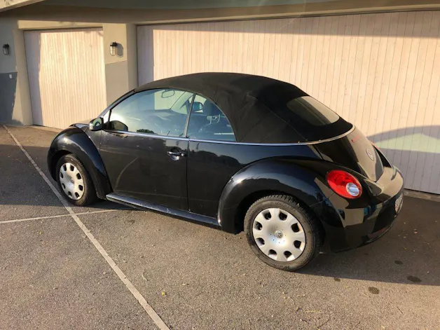 VW Beetle Cabriolet 1.6