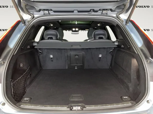 Volvo XC60 2.0 T6 TE R-Design eAWD