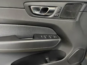 Volvo XC60 2.0 T6 TE R-Design eAWD