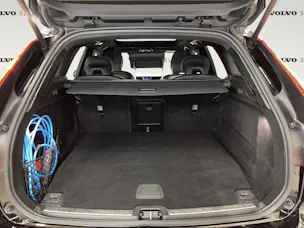Volvo XC60 2.0 T6 TE R-Design eAWD