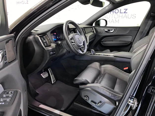 Volvo XC60 2.0 T6 TE R-Design eAWD
