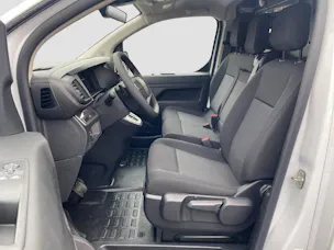 Peugeot e-Expert Kaw. Standard 50 kWh 136 PS
