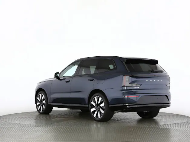 Volvo EX90 Twin Plus AWD / 800V