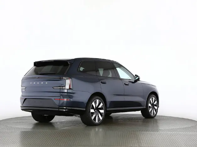 Volvo EX90 Twin Plus AWD / 800V