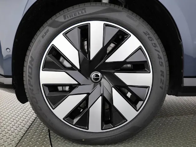Volvo EX90 Twin Plus AWD / 800V