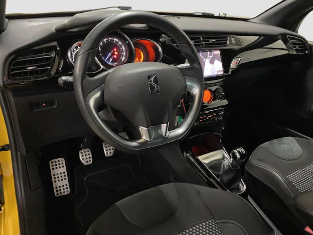 DS Automobiles 3 1.6 VTi So Chic