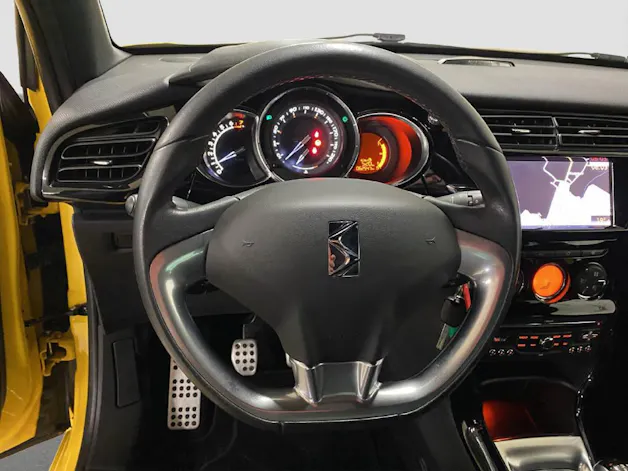 DS Automobiles 3 1.6 VTi So Chic