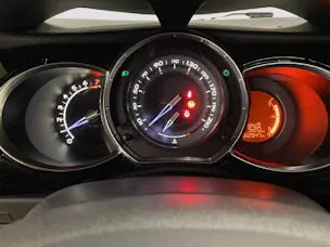 DS Automobiles 3 1.6 VTi So Chic