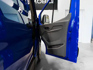 Ford E-Transit Van 350 L2H2 68kWh Basis