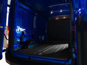 Ford E-Transit Van 350 L2H2 68kWh Basis