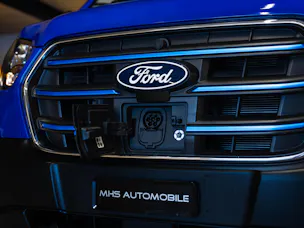 Ford E-Transit Van 350 L2H2 68kWh Basis