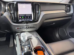 Volvo XC60 2.0 B5 MH Plus Dark AWD