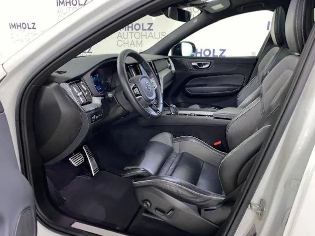 Volvo XC60 2.0 T8 TE R-Design eAWD