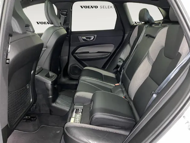 Volvo XC60 2.0 T8 TE R-Design eAWD
