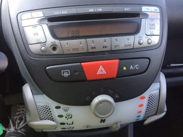 Toyota Aygo 1.0 VVT-i Linea Luna Cool