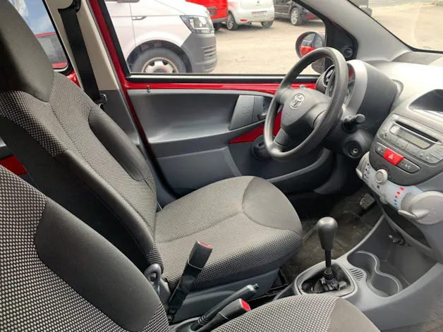 Toyota Aygo 1.0 VVT-i Linea Luna Cool