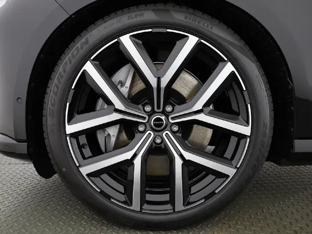 Volvo EX90 Twin Ultra AWD / 800V