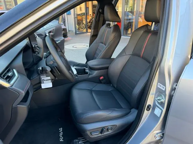 Toyota RAV4 2.5 Plug-In-Hybrid Platinum