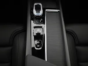 Volvo XC60 2.0 T8 TE Ultra Dark eAWD