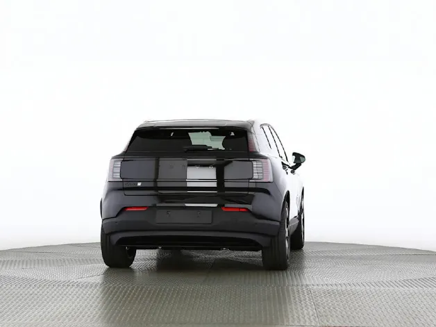 Volvo EX30 P5 Plus Swiss Black Edition Extended Range