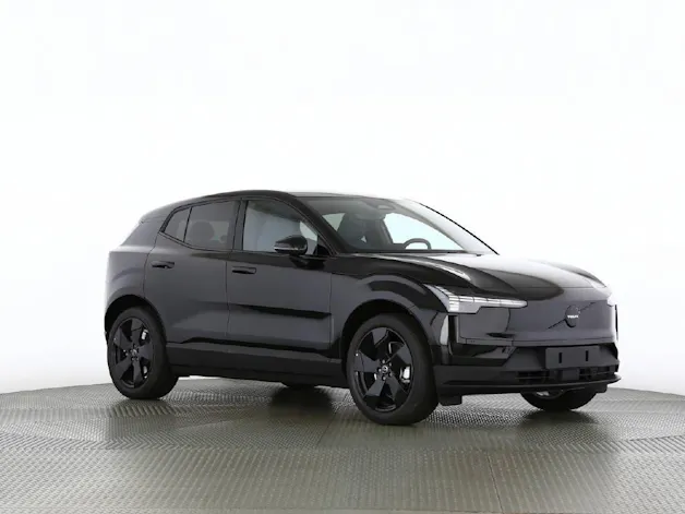 Volvo EX30 P5 Plus Swiss Black Edition Extended Range
