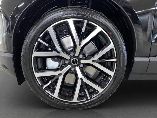 Volvo EX30 P8 Twin Ultra Black Edition AWD
