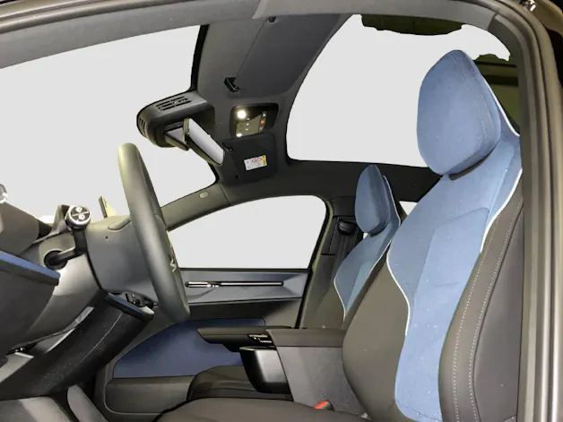 Volvo EX30 P8 Twin Ultra Black Edition AWD