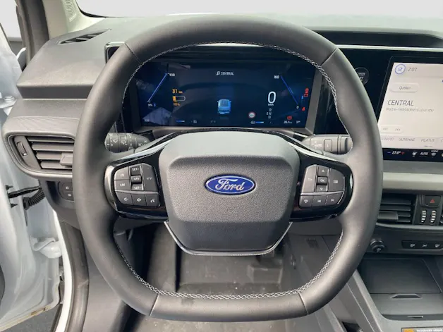 Ford E-Transit Courier Van 136 PS Trend