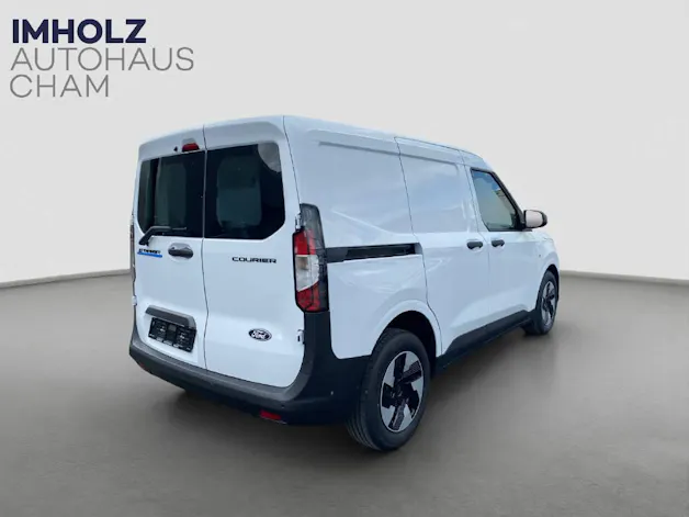 Ford E-Transit Courier Van 136 PS Trend
