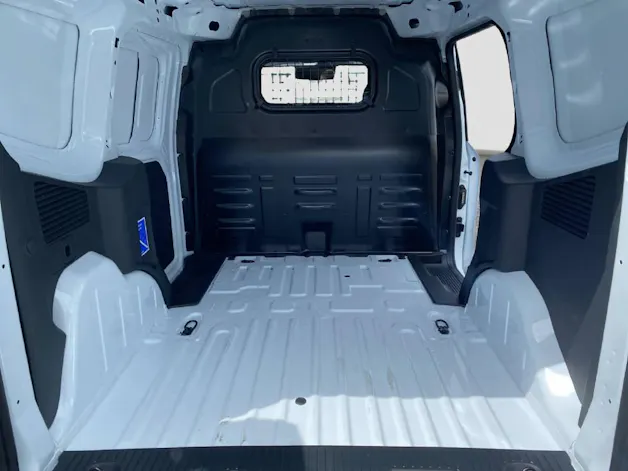 Ford E-Transit Courier Van 136 PS Trend