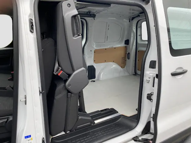 Peugeot Expert Flexspace DKaw. Standard vert.va. 2.2L BlueHDi 150 PS