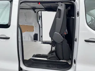 Peugeot Expert Flexspace DKaw. Standard vert.va. 2.2L BlueHDi 150 PS